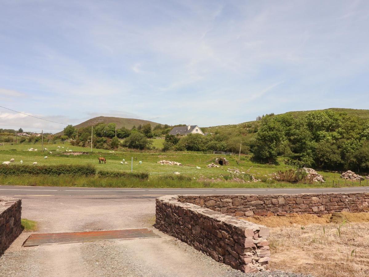 Coolnaharragill Lower Annexe Killarney Exterior photo